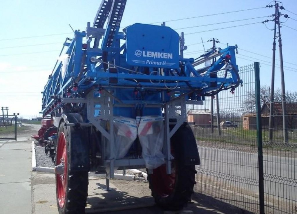 Weinbauspritze des Typs Lemken Primus 35,  in Пологи (Bild 3)