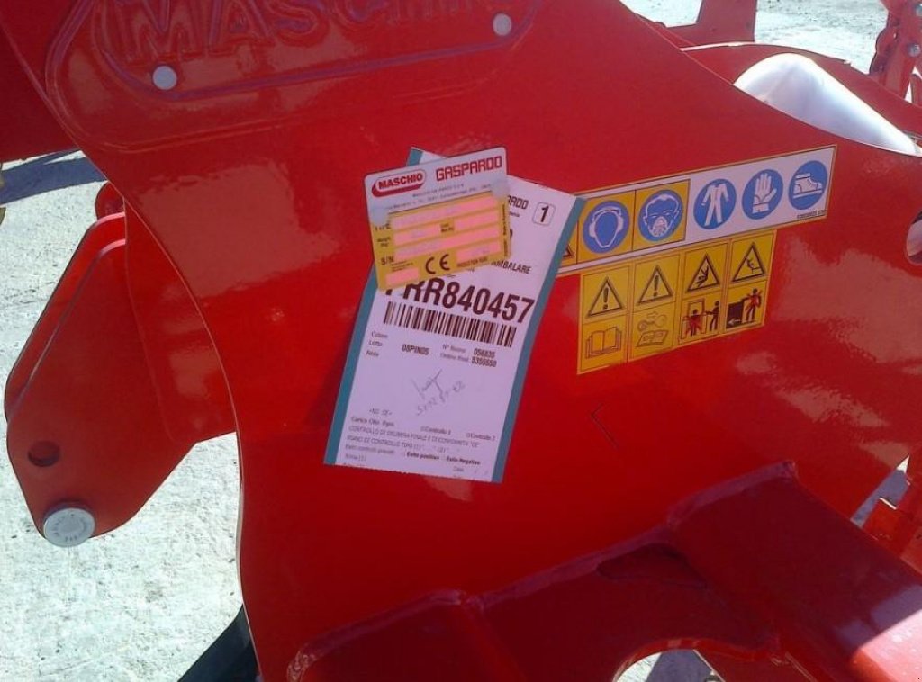 Spatenpflug des Typs Nordsten Pinocchio 250/5,  in Пологи (Bild 8)