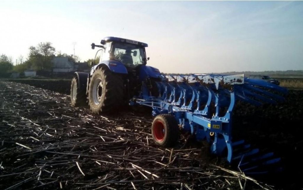 Scheibenpflug des Typs Lemken Juwel 8,  in Пологи (Bild 5)