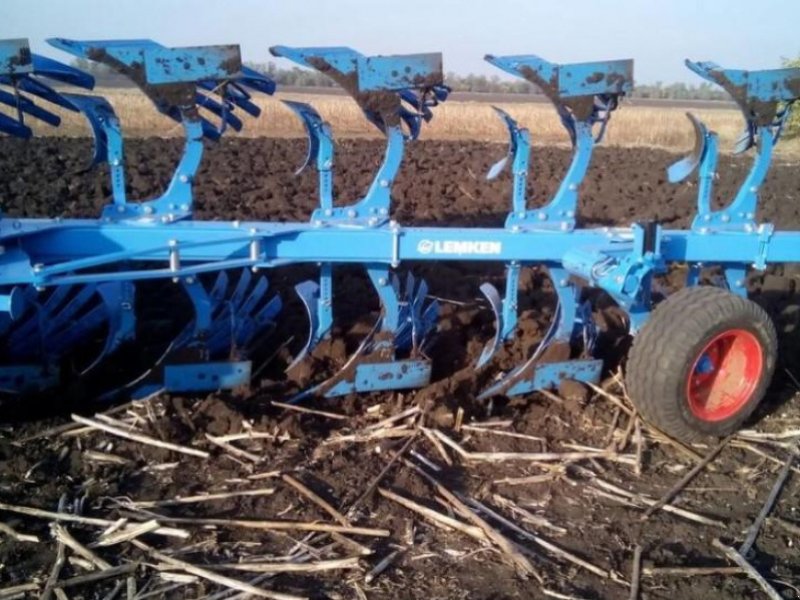 Scheibenpflug des Typs Lemken Juwel 8,  in Пологи (Bild 1)