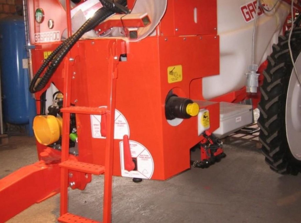 Weinbauspritze des Typs Nordsten Campo 32,  in Пологи (Bild 7)