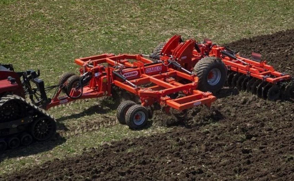 Spatenpflug des Typs Nordsten Diablo 600/13,  in Пологи (Bild 5)