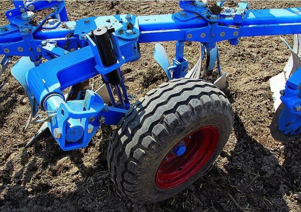 Scheibenpflug des Typs Lemken Juwel 7М,  in Пологи (Bild 7)