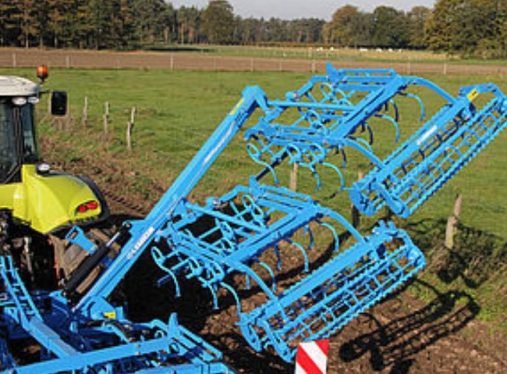 Kartoffelpflegetechnik des Typs Lemken Korund 8 900 K,  in Пологи (Bild 9)