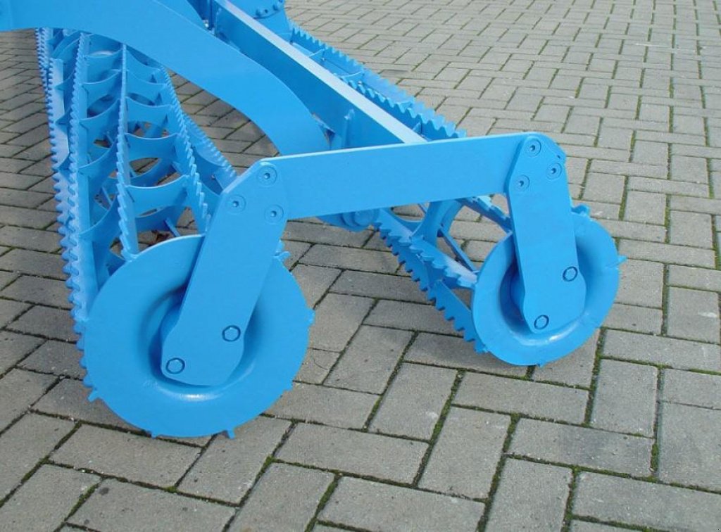 Kartoffelpflegetechnik des Typs Lemken Korund 8 900 K,  in Пологи (Bild 5)