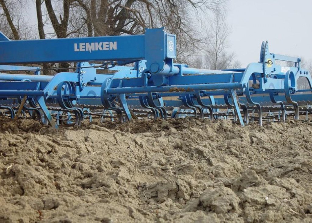 Kartoffelpflegetechnik des Typs Lemken Korund 8 900 K,  in Пологи (Bild 3)
