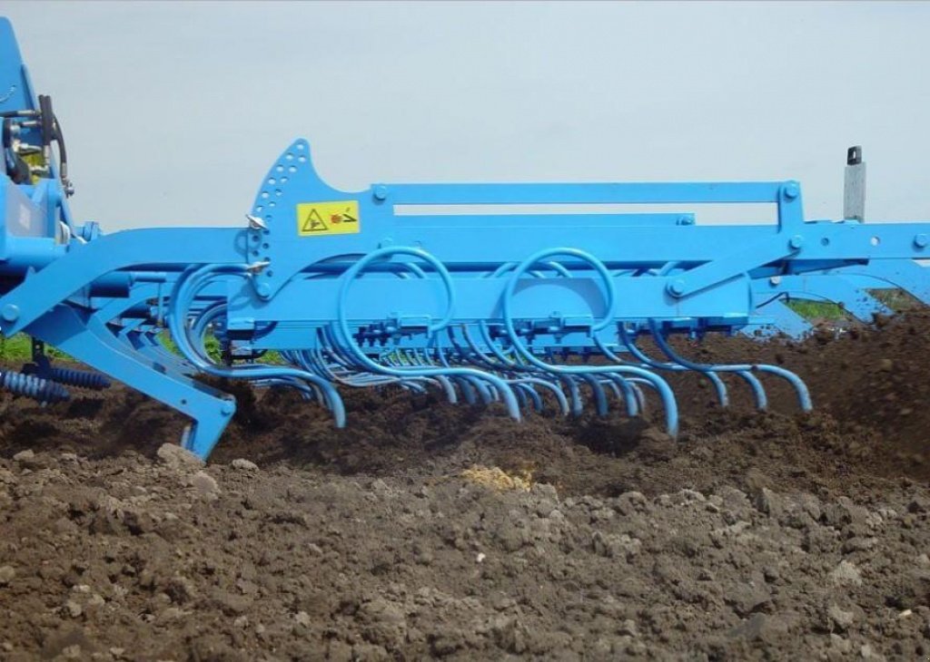 Kartoffelpflegetechnik des Typs Lemken Korund 8 900 K,  in Пологи (Bild 2)