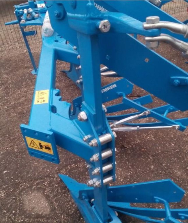 Scheibenpflug des Typs Lemken Opal 90,  in Пологи (Bild 8)