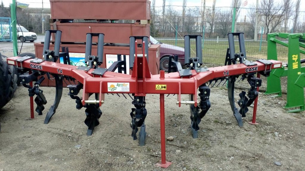 Spatenpflug des Typs Case IH 14 Ripper,  in Кіровоград (Bild 2)