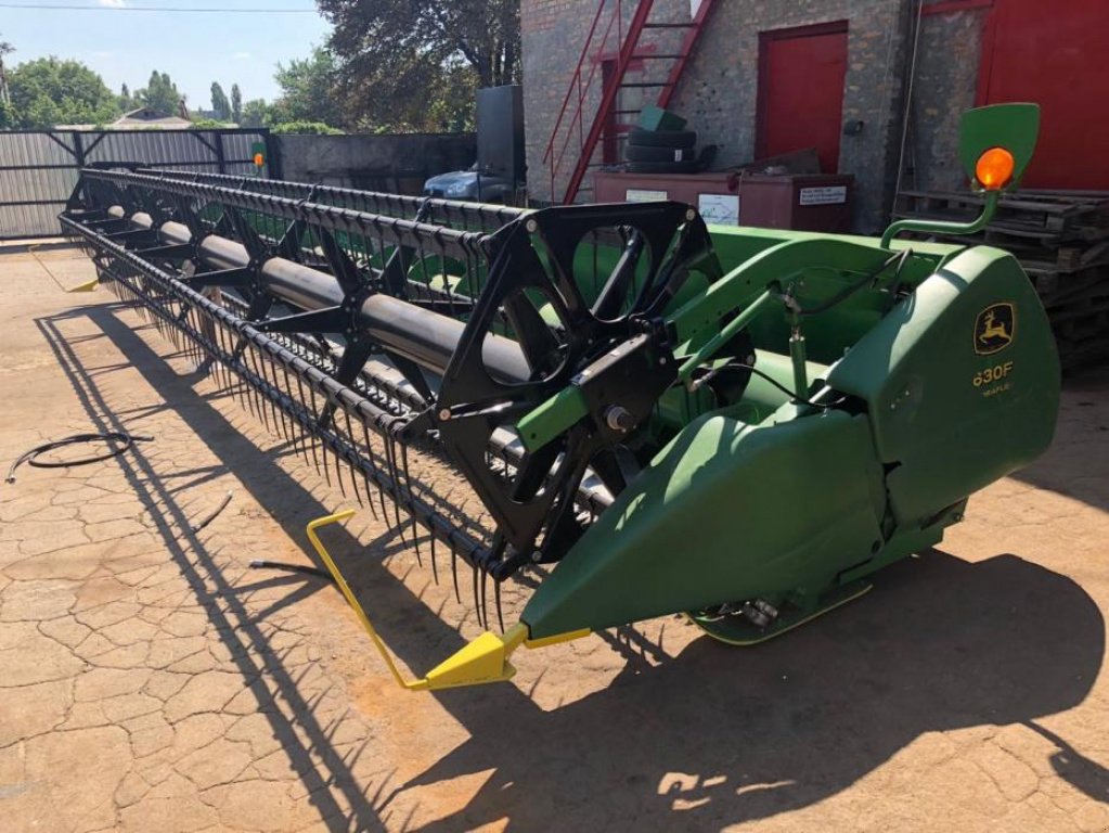 Schneidwerk des Typs John Deere 630F,  in Кіровоград (Bild 1)