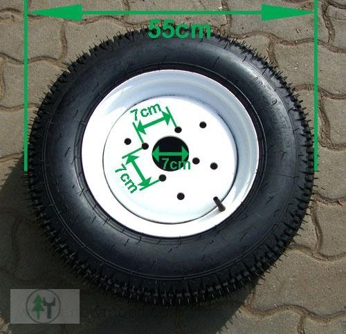 Reifen des Typs Sonstige Rasenreifen Satz mit Felgen für Kubota Traktoren B7000 / B7001 / B1400 / B1402 / B1-14, Neumaschine in Schwarzenberg (Bild 3)