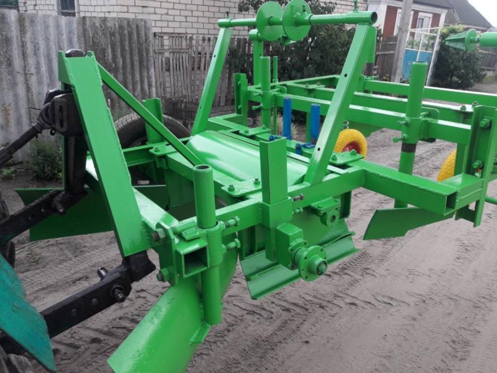 Straßenfräse des Typs Prinoth RFL-700,  in Херсон (Bild 6)