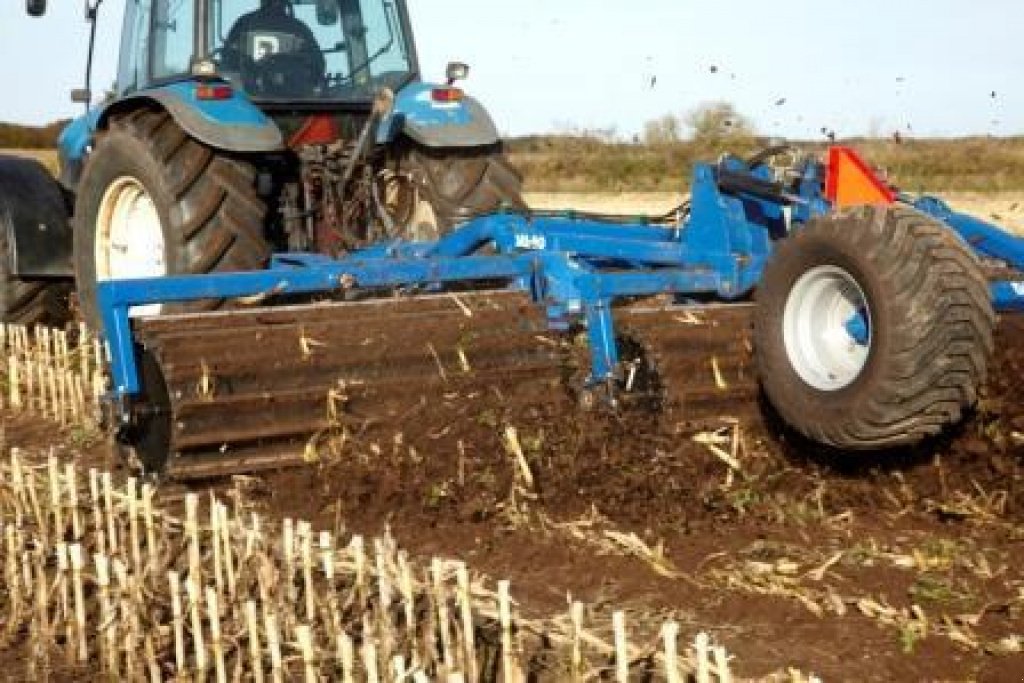 Straßenfräse des Typs Dalbo MaxiCut 600,  in Київ (Bild 4)