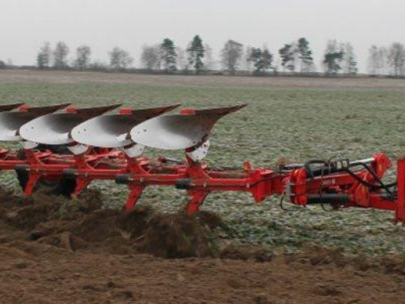 Scheibenpflug des Typs Akpil Magna 8 (5+2+1),  in Луцьк (Bild 1)