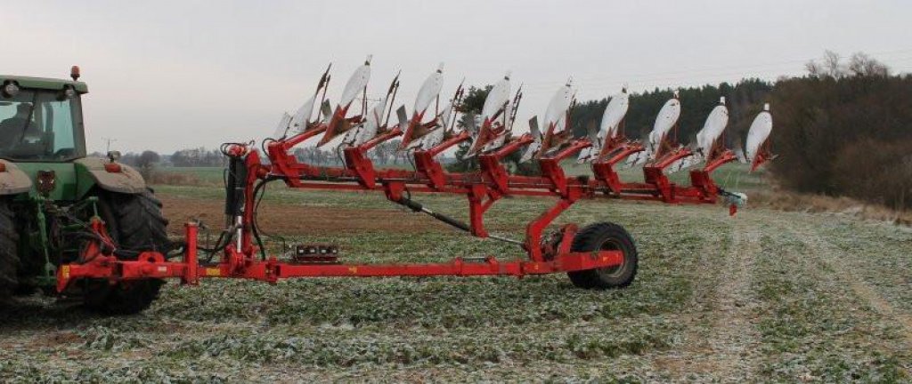 Scheibenpflug des Typs Akpil Magna 8 (5+2+1),  in Луцьк (Bild 2)