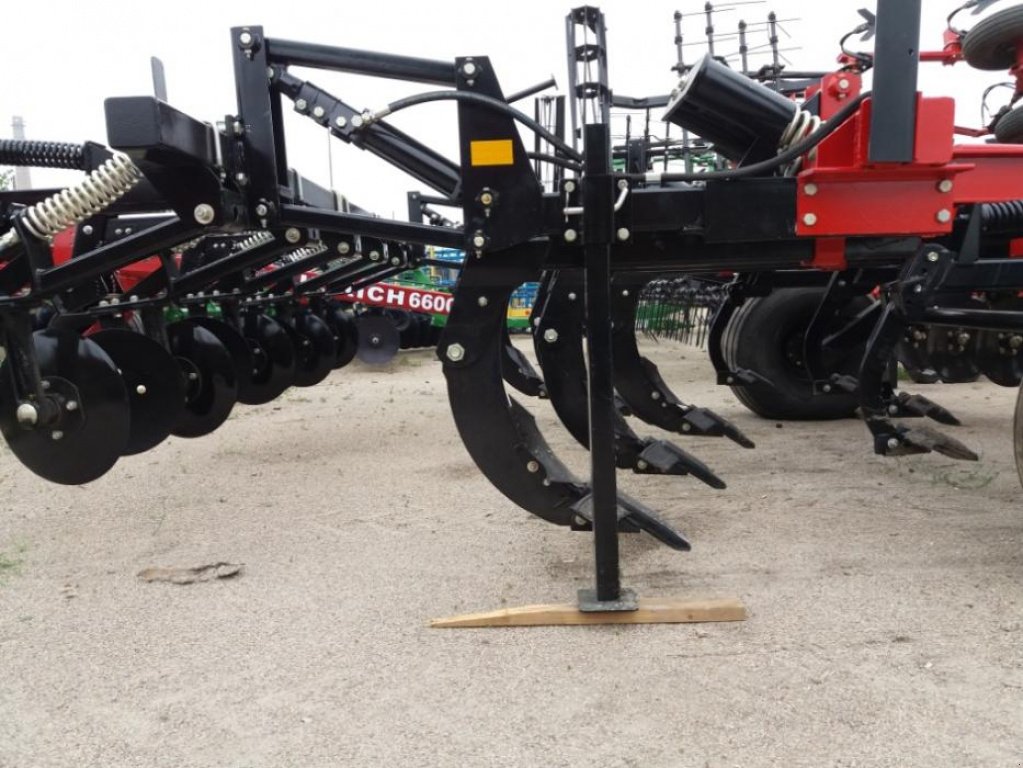 Spatenpflug des Typs Case IH Ecolo Tiger 530,  in Кіровоград (Bild 4)