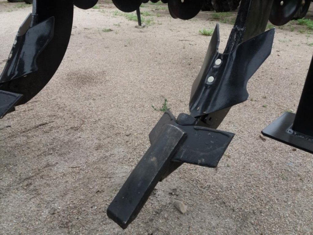 Spatenpflug des Typs Case IH Ecolo Tiger 530,  in Кіровоград (Bild 9)