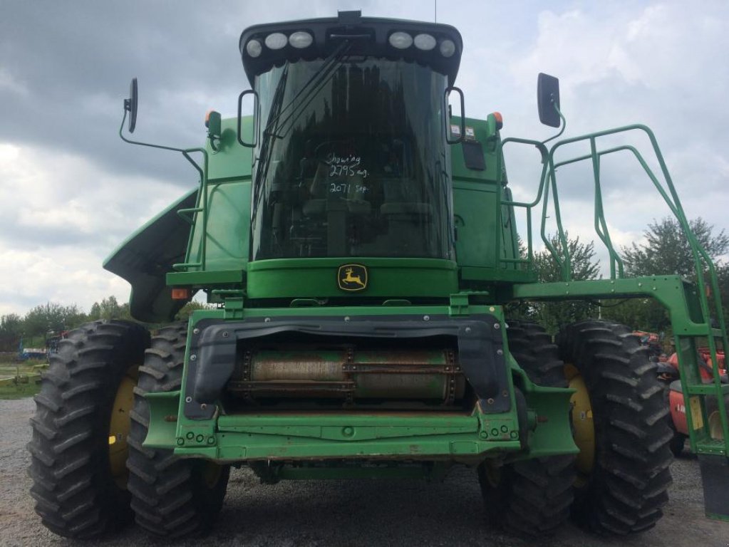 Oldtimer-Mähdrescher des Typs John Deere 9770 STS Bullet Rotor,  in Вінниця (Bild 5)