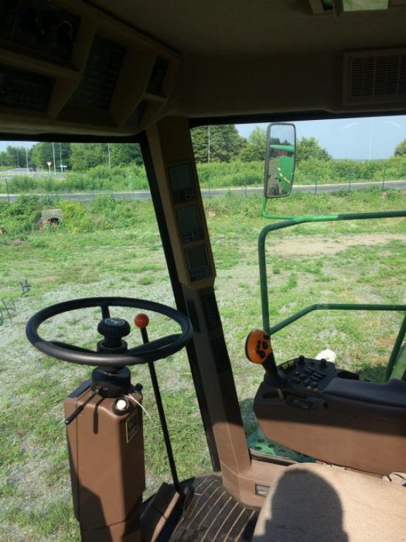 Oldtimer-Mähdrescher des Typs John Deere 9650 WTS, Neumaschine in Вінниця (Bild 2)
