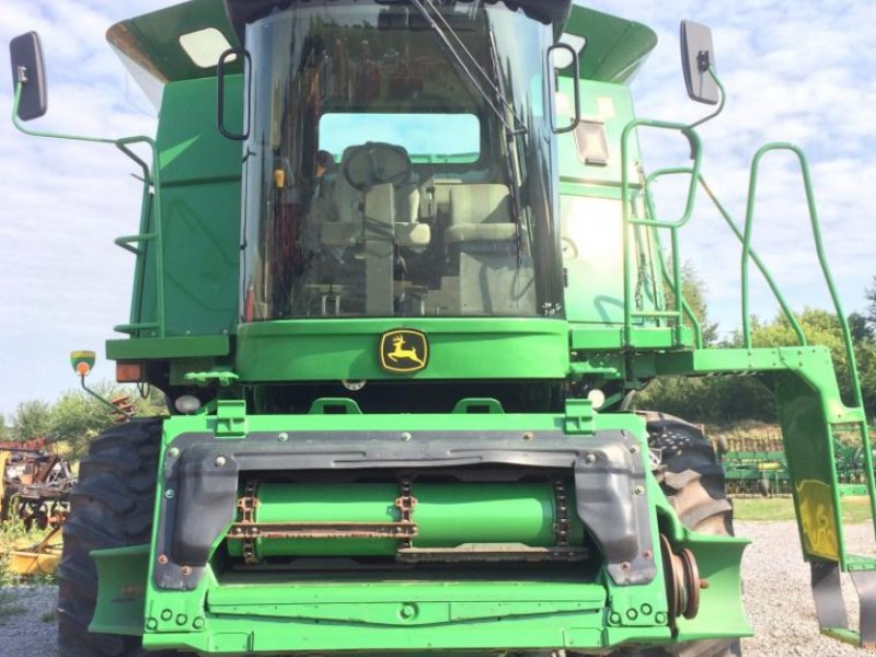 Oldtimer-Mähdrescher des Typs John Deere 9770 STS Bullet Rotor,  in Вінниця (Bild 1)