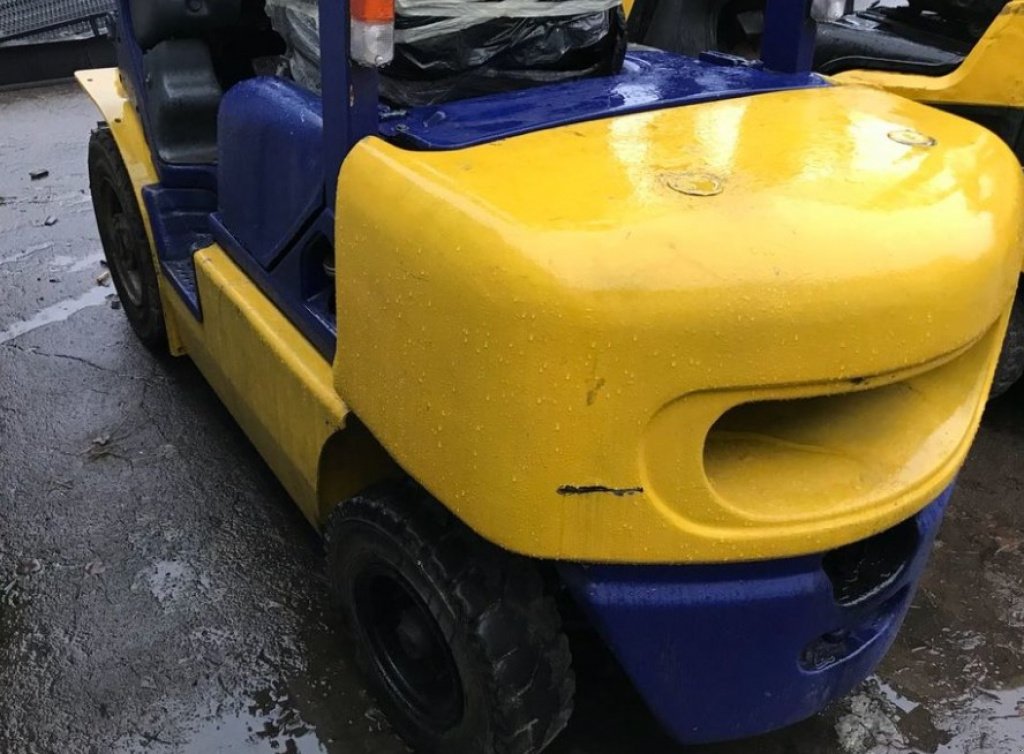 Gabelstapler des Typs Komatsu FD25T-14,  in Київ (Bild 3)