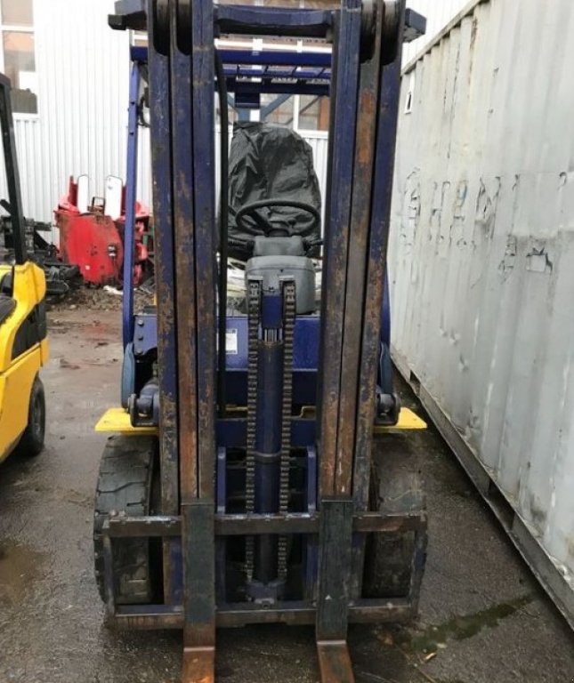 Gabelstapler des Typs Komatsu FD25T-14,  in Київ (Bild 1)