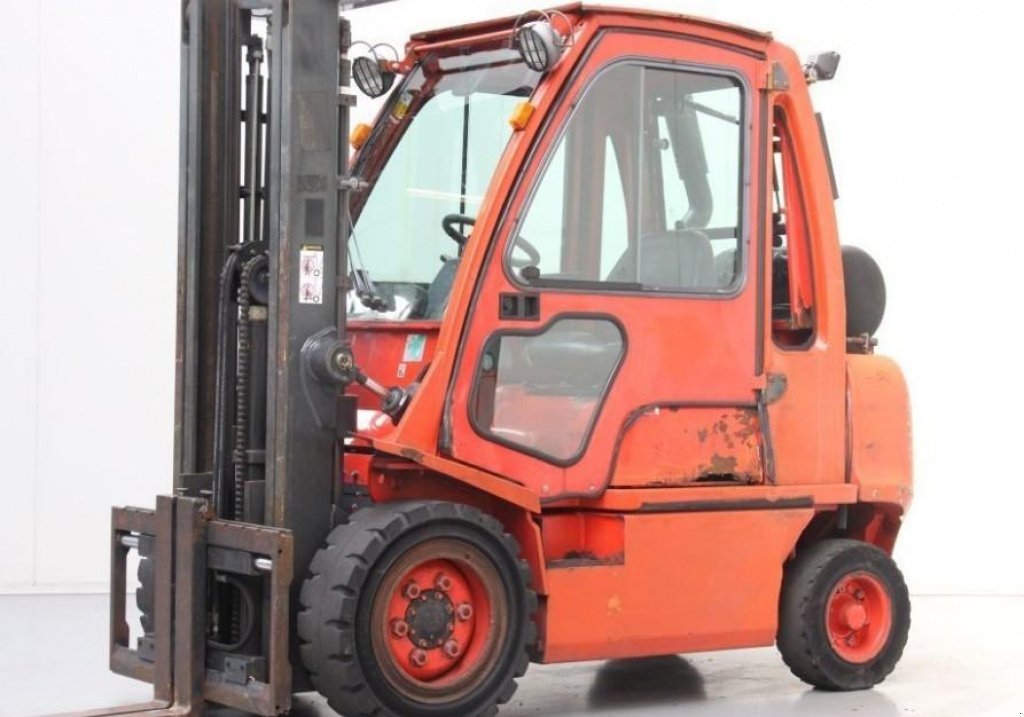 Gabelstapler des Typs Nissan UDO2A25PQ,  in Київ (Bild 3)