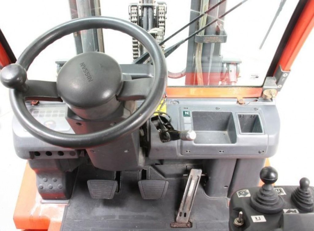 Gabelstapler des Typs Nissan UDO2A25PQ,  in Київ (Bild 4)