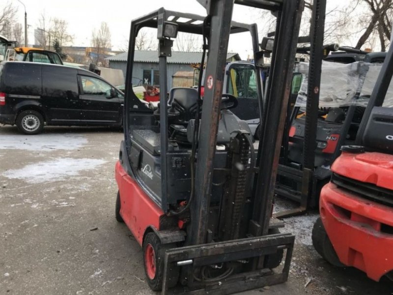 Gabelstapler des Typs Linde E 16P-02,  in Київ (Bild 1)