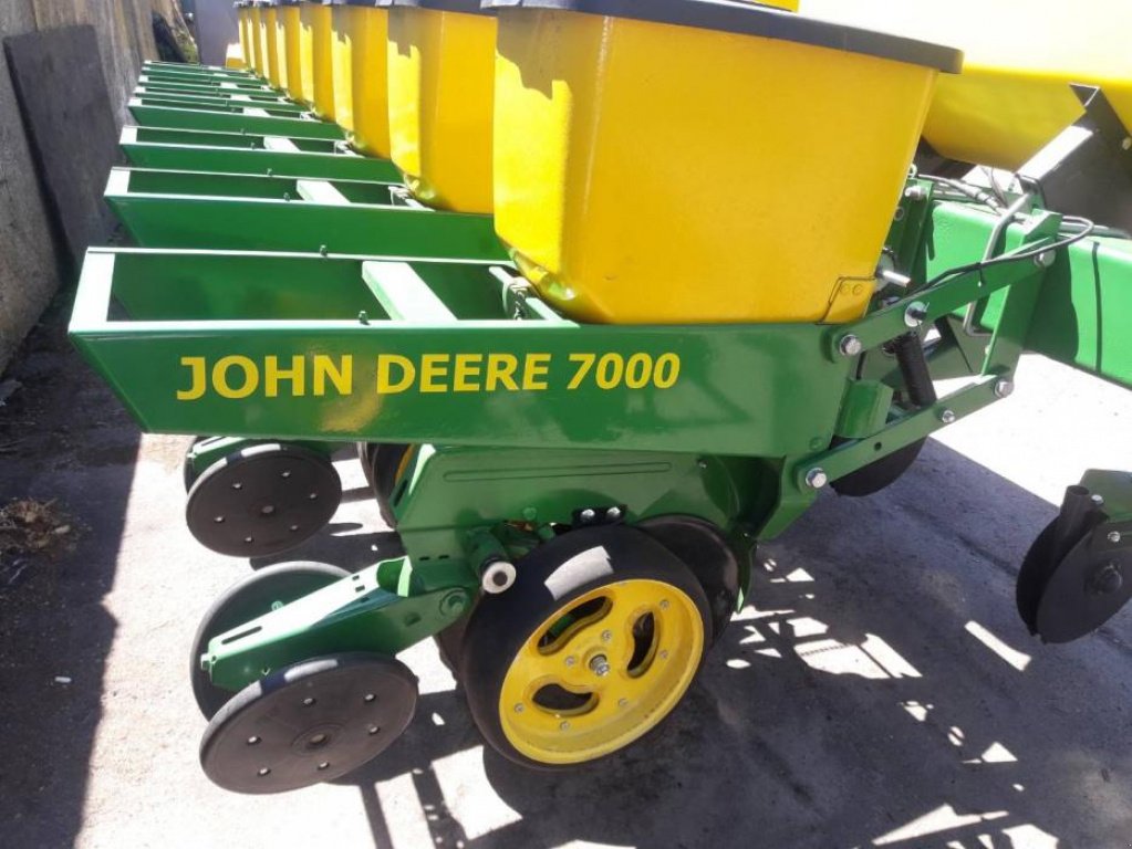 Direktsaatmaschine des Typs John Deere 7000,  in Суми (Bild 2)