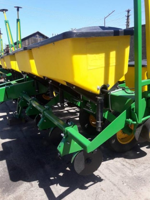 Direktsaatmaschine des Typs John Deere 7000,  in Суми (Bild 1)