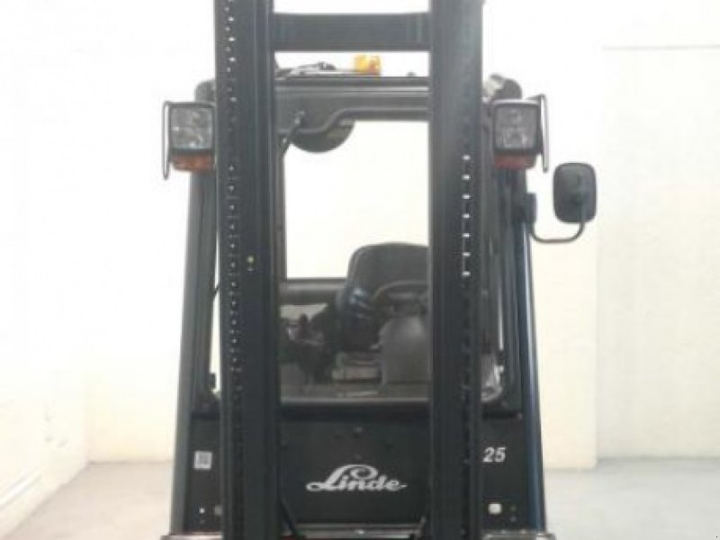 Gabelstapler des Typs Linde H25D-392,  in Київ (Bild 1)