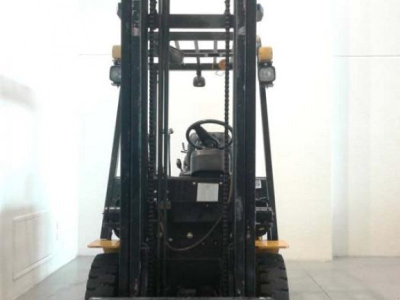 Gabelstapler des Typs EP CPD10J,  in Київ (Bild 1)