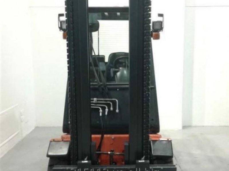 Gabelstapler des Typs Linde H30D,  in Київ (Bild 1)