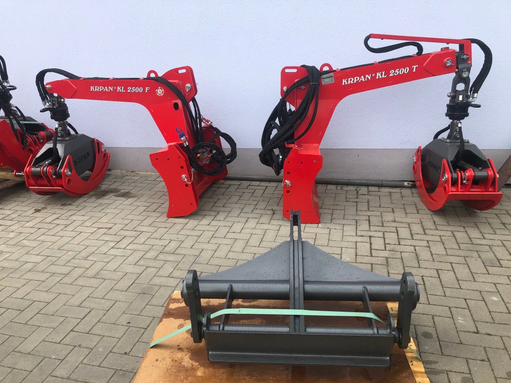 Ladekrane & Rückezange des Typs Krpan KL2500F, Neumaschine in Birgland (Bild 4)