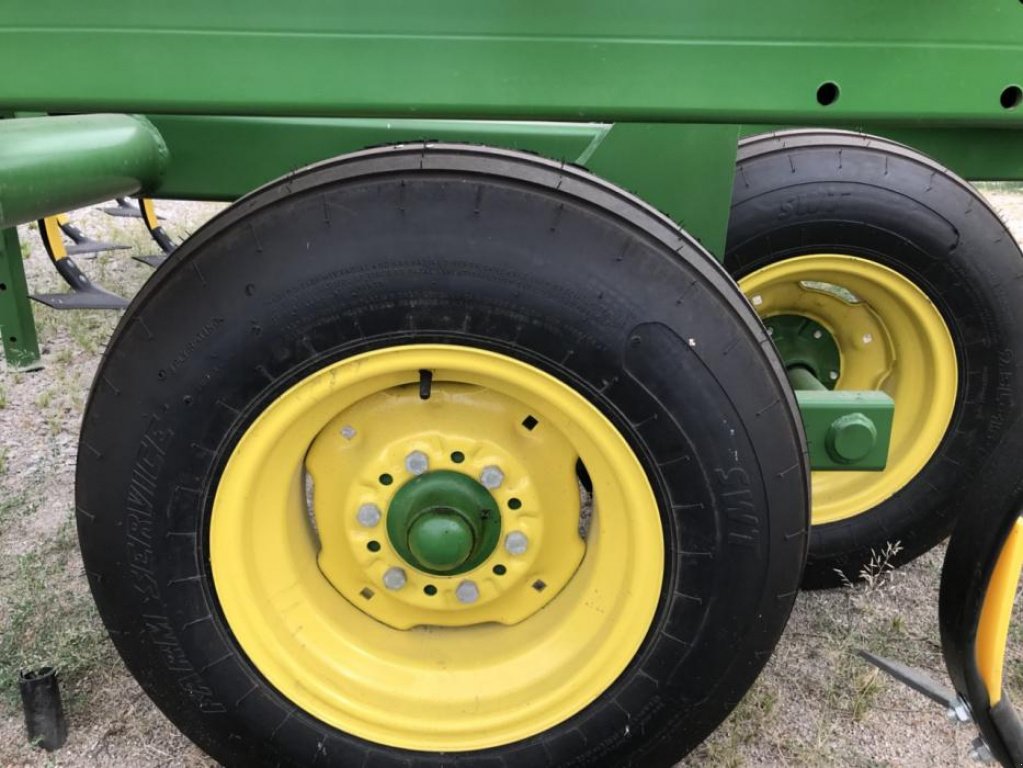 Kartoffelpflegetechnik des Typs John Deere 960,  in Кіровоград (Bild 1)