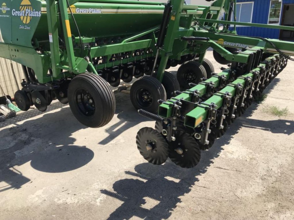 Direktsaatmaschine des Typs Great Plains CPH-2000,  in Кіровоград (Bild 5)