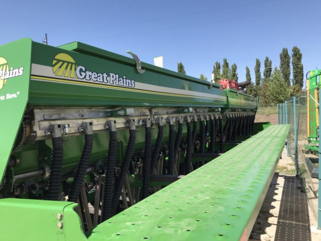Direktsaatmaschine des Typs Great Plains CPH-2000,  in Кіровоград (Bild 7)