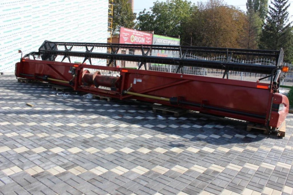 Schneidwerk des Typs Case IH 2020-10,  in Кіровоград (Bild 3)