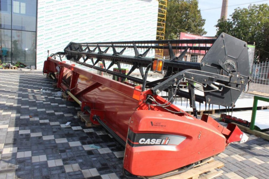 Schneidwerk des Typs Case IH 2020-10,  in Кіровоград (Bild 5)