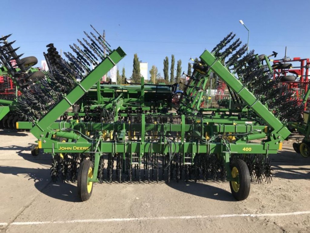 Wiesenegge des Typs John Deere 400 / 9,3,  in Кіровоград (Bild 2)