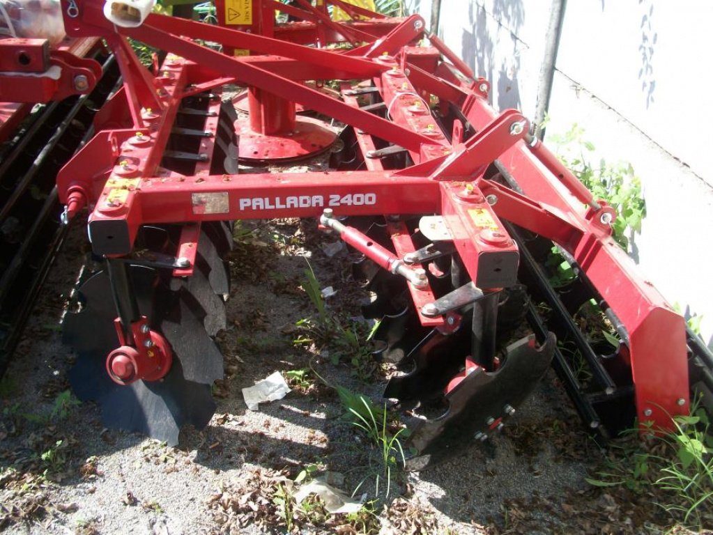 Wiesenegge des Typs CHERVONA ZIRKA Pallada 2400,  in Не обрано (Bild 7)