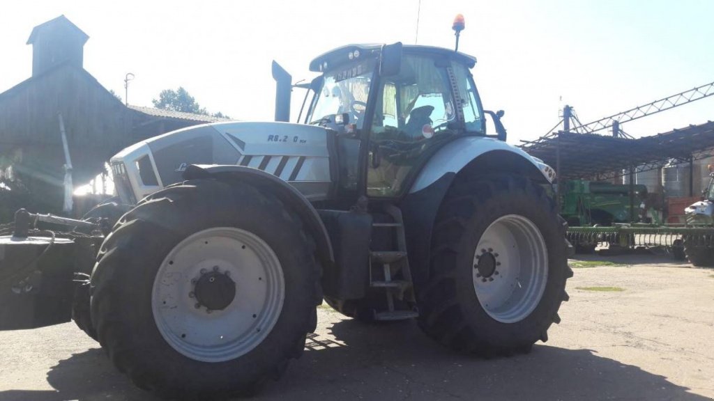 Oldtimer-Traktor des Typs Lamborghini R8.270,  in Перея́слав-Хмельни́цький (Bild 1)