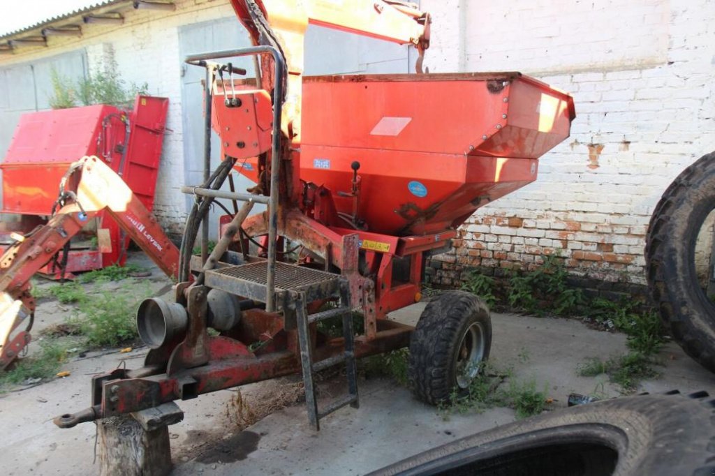 Sandstreuer & Salzstreuer des Typs Rauch MDS 19.1M,  in Київ (Bild 1)