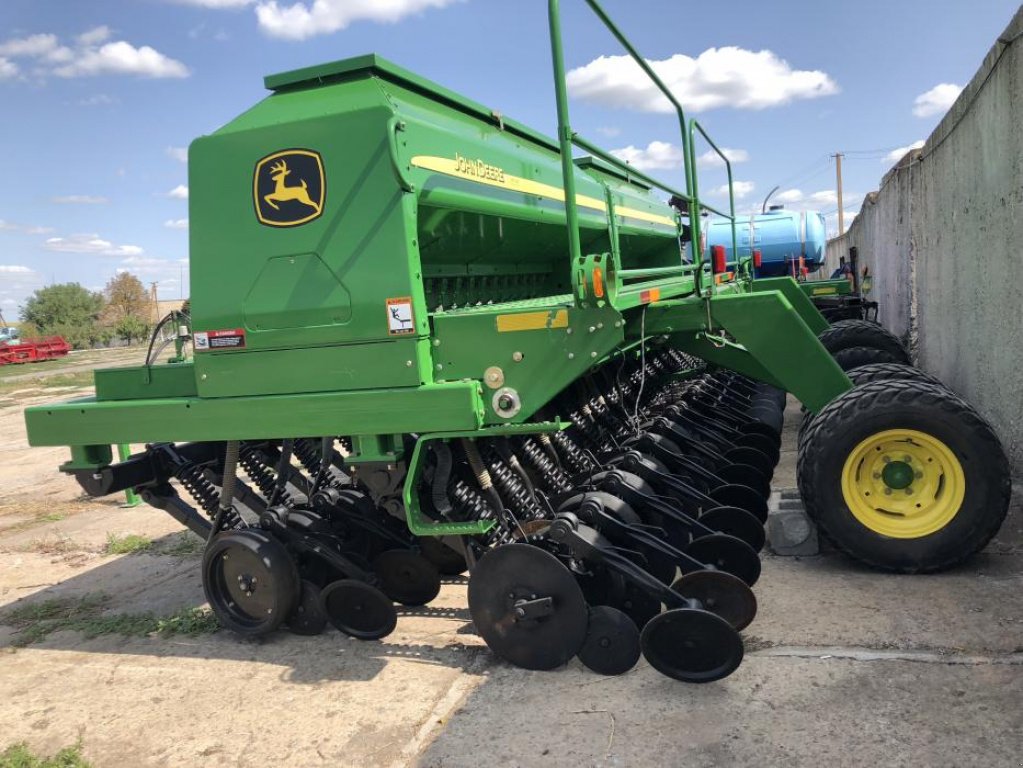 Direktsaatmaschine des Typs John Deere 1590,  in Кіровоград (Bild 1)