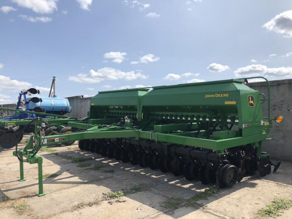 Direktsaatmaschine des Typs John Deere 1590,  in Кіровоград (Bild 2)