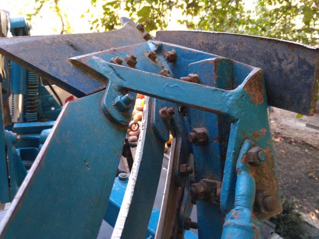 Scheibenpflug des Typs Rabe Werk 4 (3+1),  in Рівне (Bild 4)