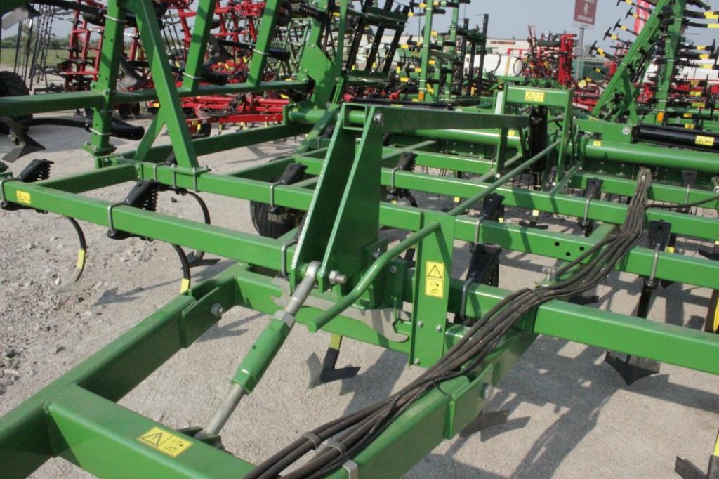 Kartoffelpflegetechnik des Typs John Deere 980,  in Кіровоград (Bild 7)