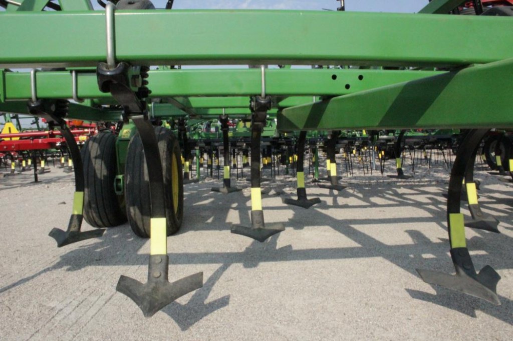 Kartoffelpflegetechnik des Typs John Deere 980,  in Кіровоград (Bild 8)