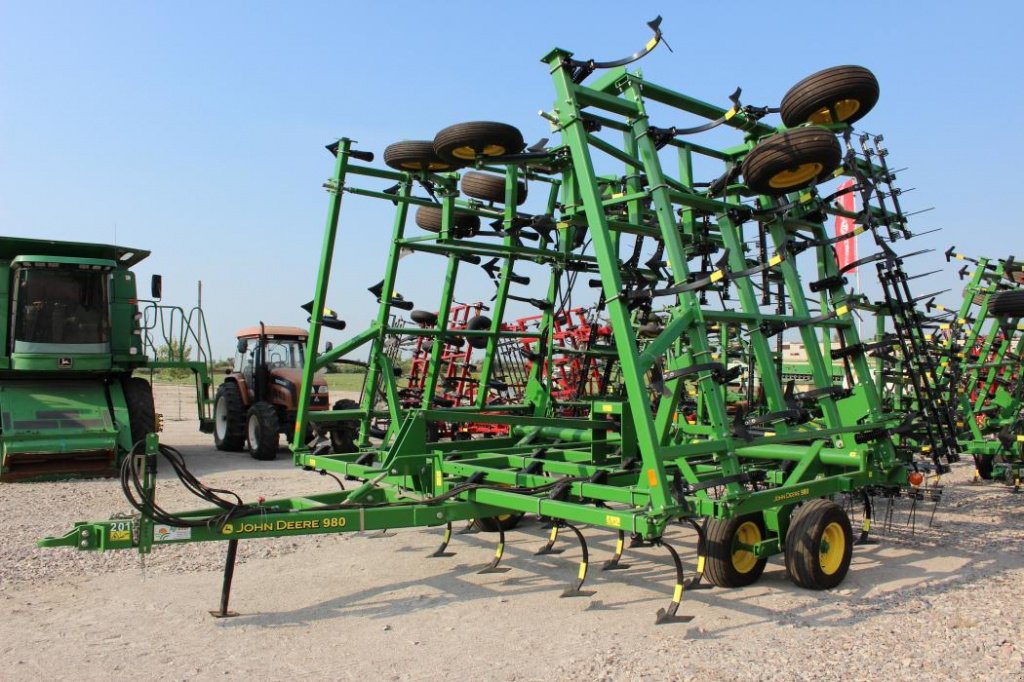 Kartoffelpflegetechnik des Typs John Deere 980,  in Кіровоград (Bild 2)